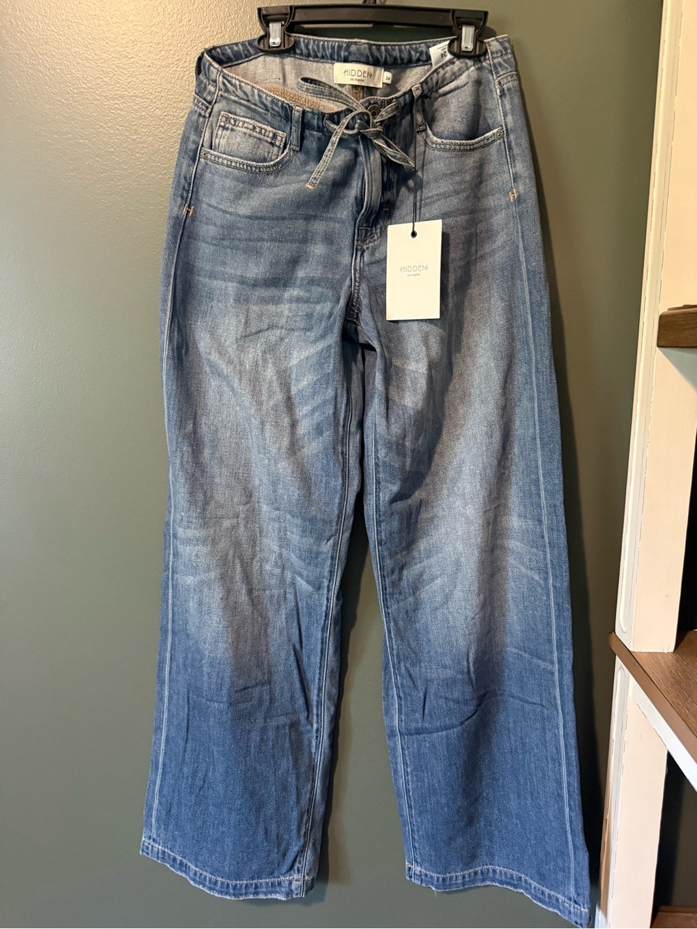 Hidden Wide-Leg Denim Jeans in Light Blue